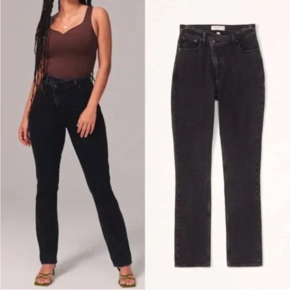 Abercrombie & Fitch Black The 90’s Slim Straight Ultra High Rise Jeans